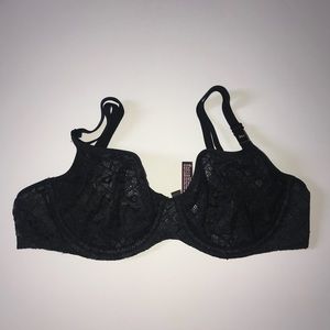 Victoria’s Secret lace black Bra 36C